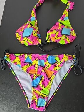 Neon Geometric Print Bikini Set - Pink, Yellow, Blue, Green Size Small NWT
